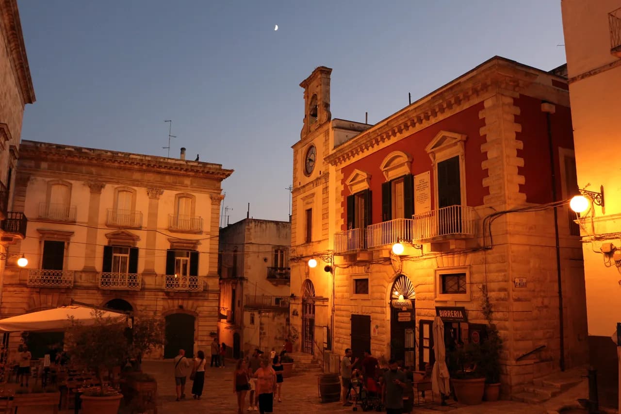 Carnevale di Putignano: Complete Guide to Italy's Oldest Carnival