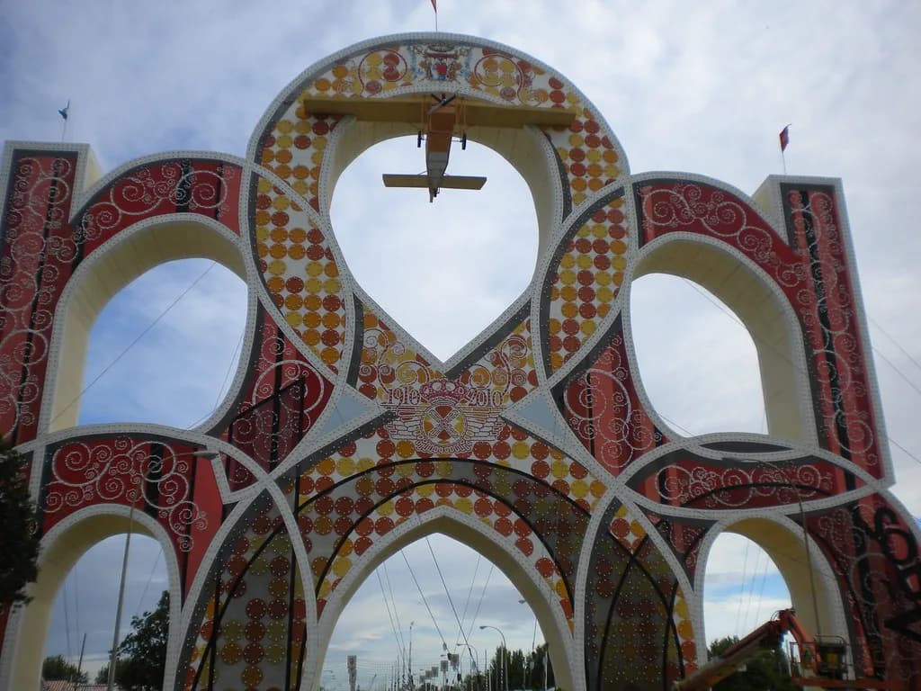 Public Casetas at Seville's April Fair: A Guide for Non-Members