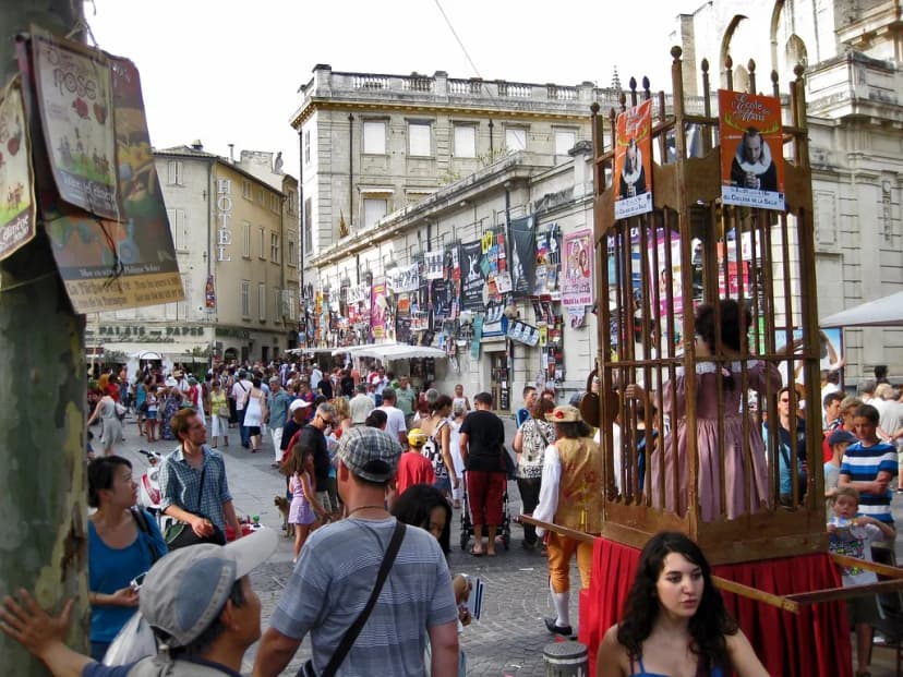 Festival d'Avignon: The Complete Guide to the IN and OFF Festivals