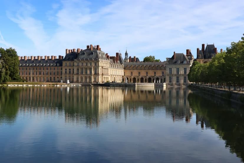 Fêtes de la Saint-Louis in Fontainebleau: Funfair, Dates & Traditions
