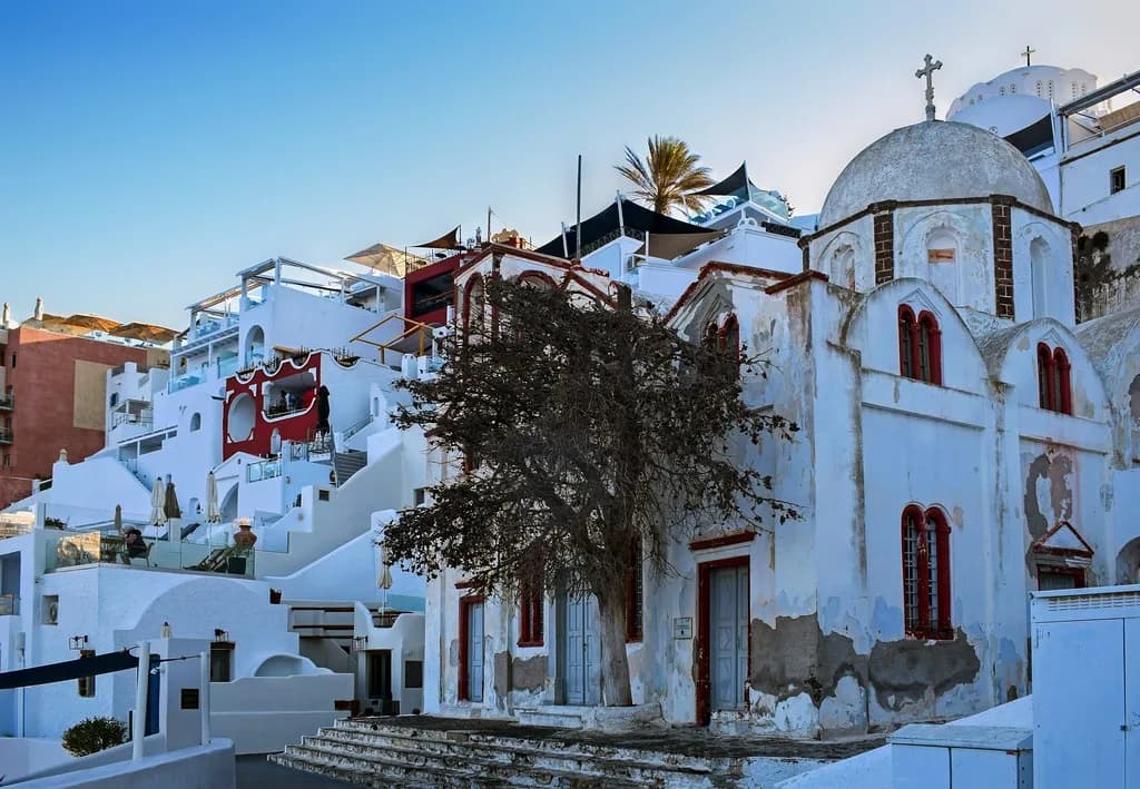 Megaron Gyzi Festival Santorini: Your Guide to the Season