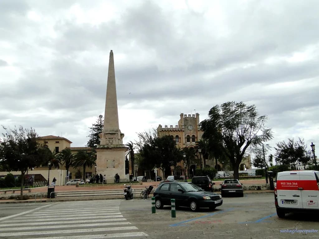 Sant Joan Ciutadella traditions: what the caixers do and why it matters
