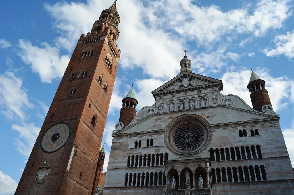 Where to Stay in Cremona for Festivals: Best Areas & Hotels