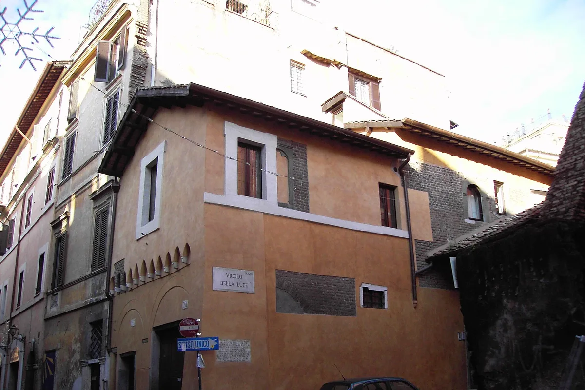A lane in Trastevere, where the Festa de' Noantri is held