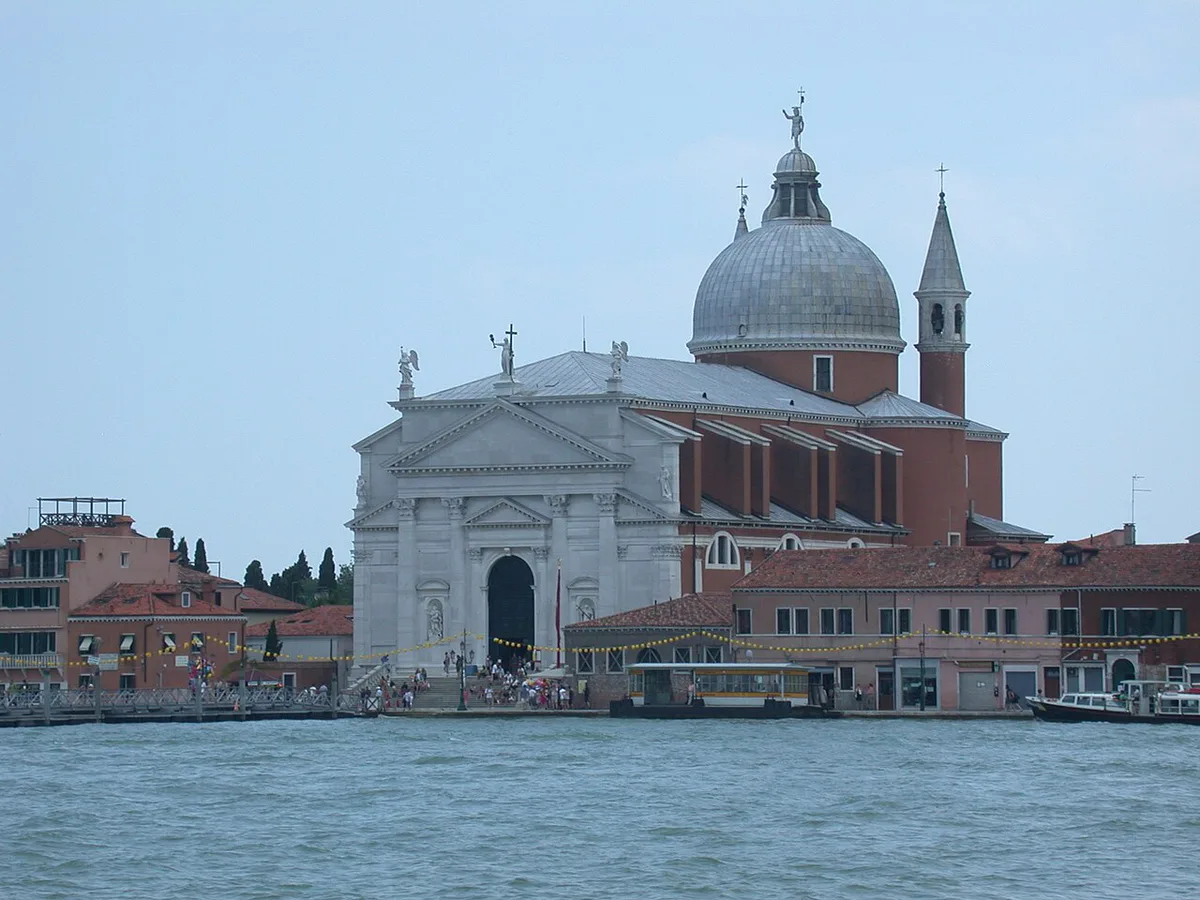 Fireworks over the Bacino di San Marco during the Festa del Redentore — 2