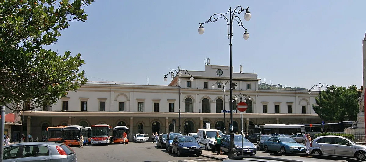 Salerno railway station — 2