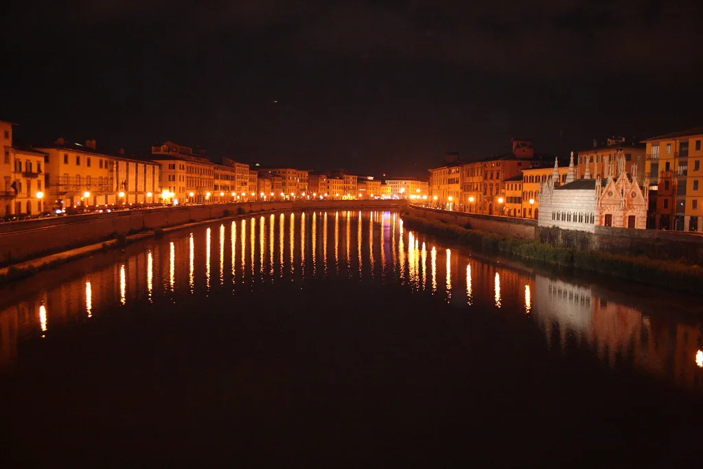 Lungarno notte — 1