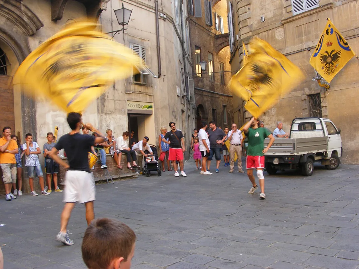 Bareback horse race around the packed Piazza del Campo in Siena — 2