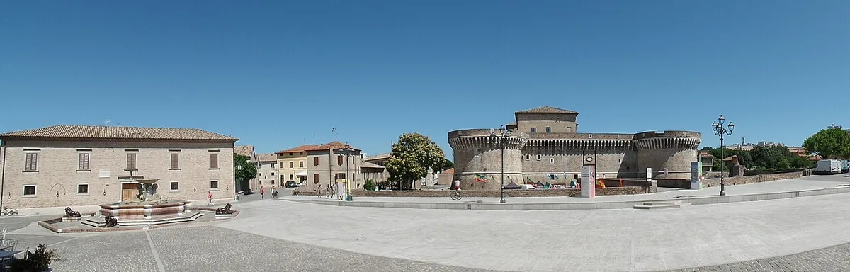Senigallia Piazza del Duca vista — 2