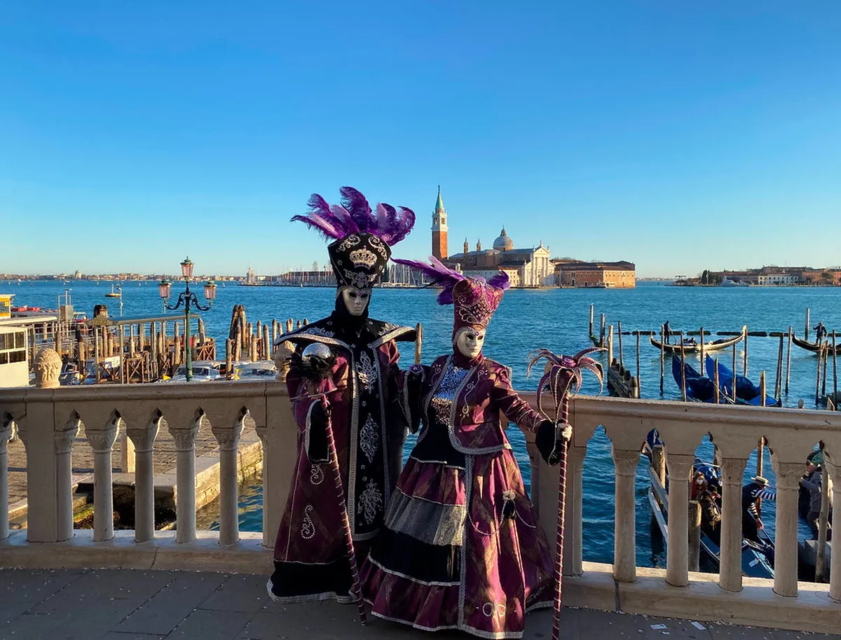 Traditional Venice Carnival Costume Styles and History