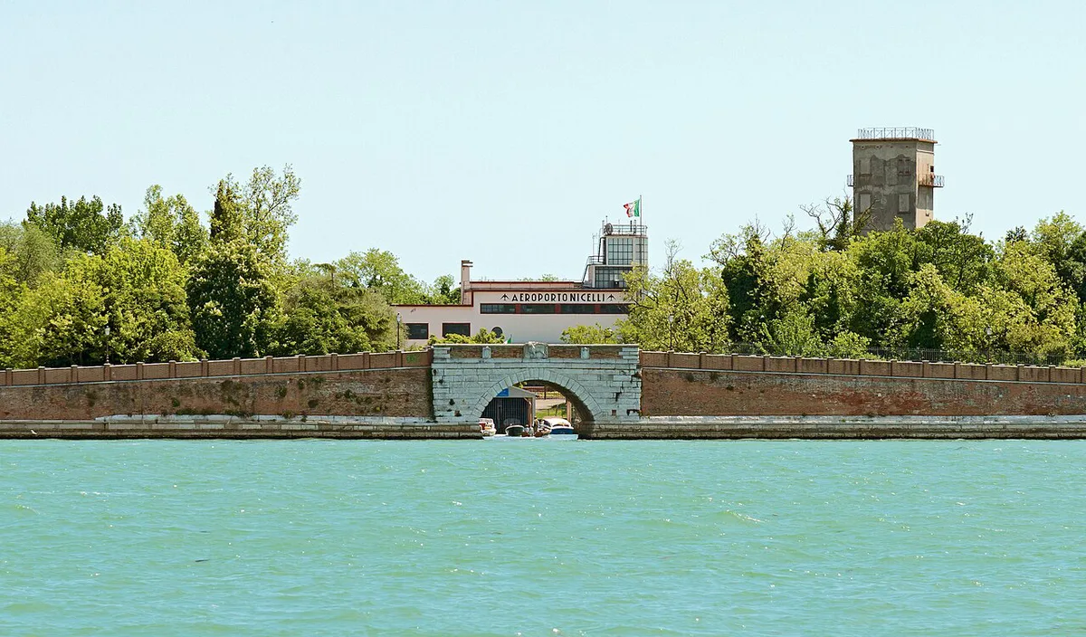 Red carpet and Palazzo del Cinema on the Lido during the Venice Film Festival — 1